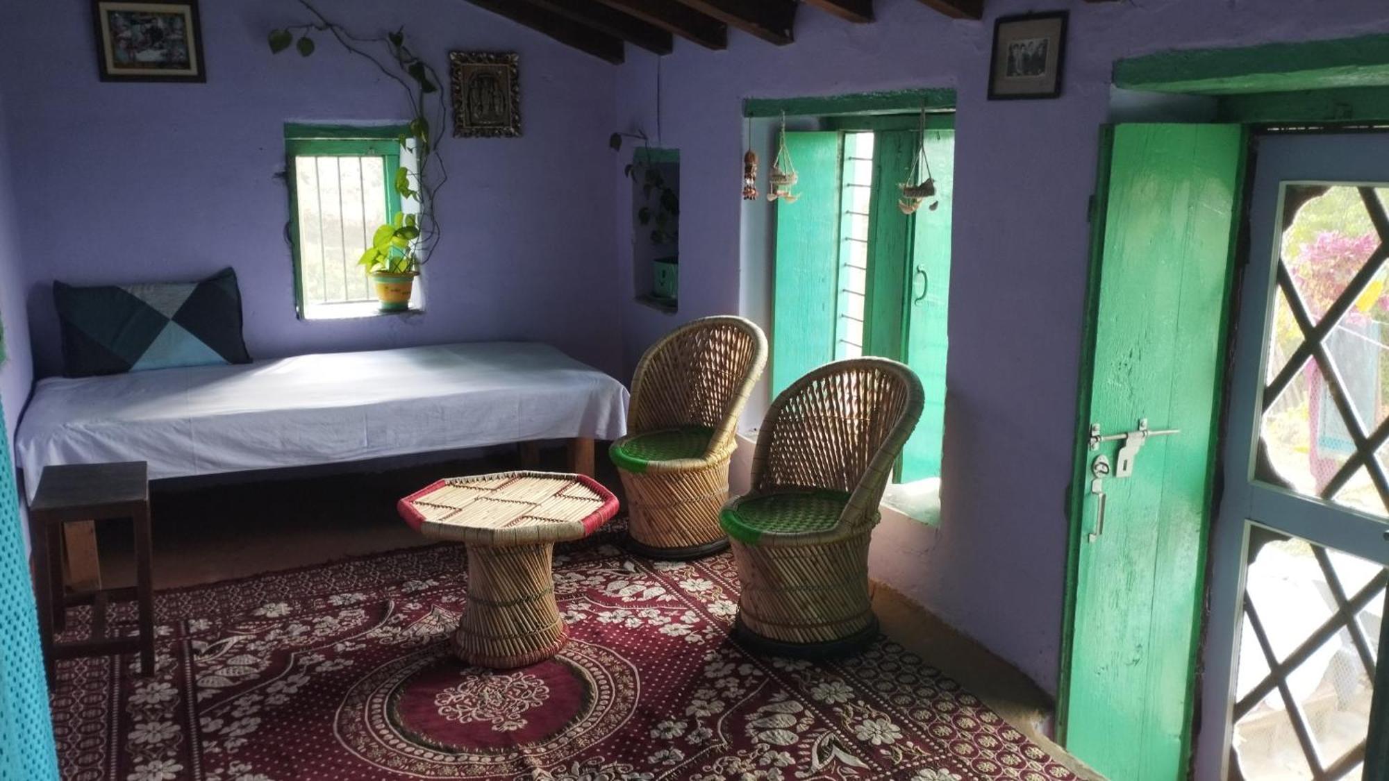 Dwarahat Village Farmstay- Babaji'S Cave Pokoj fotografie