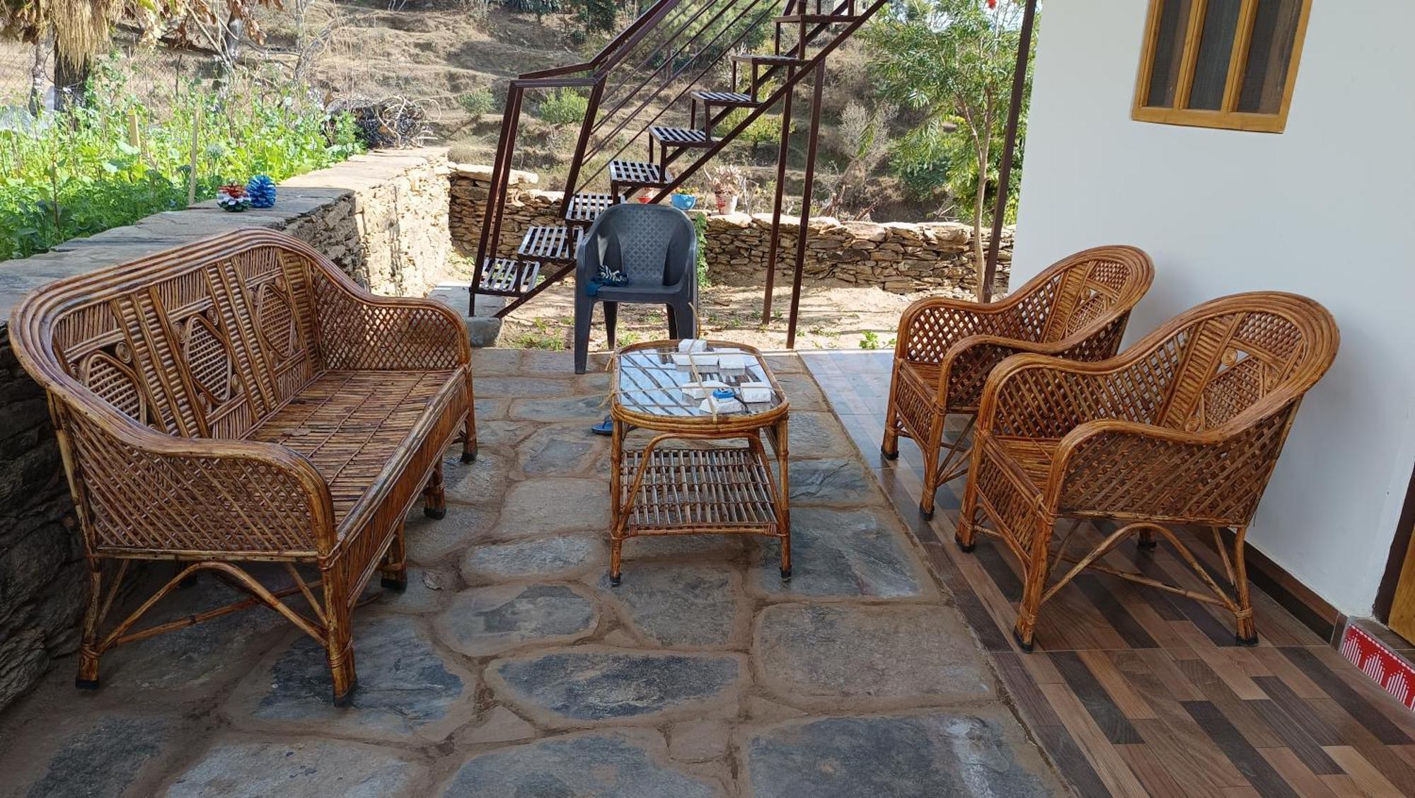 Dwarahat Village Farmstay- Babaji'S Cave Exteriér fotografie